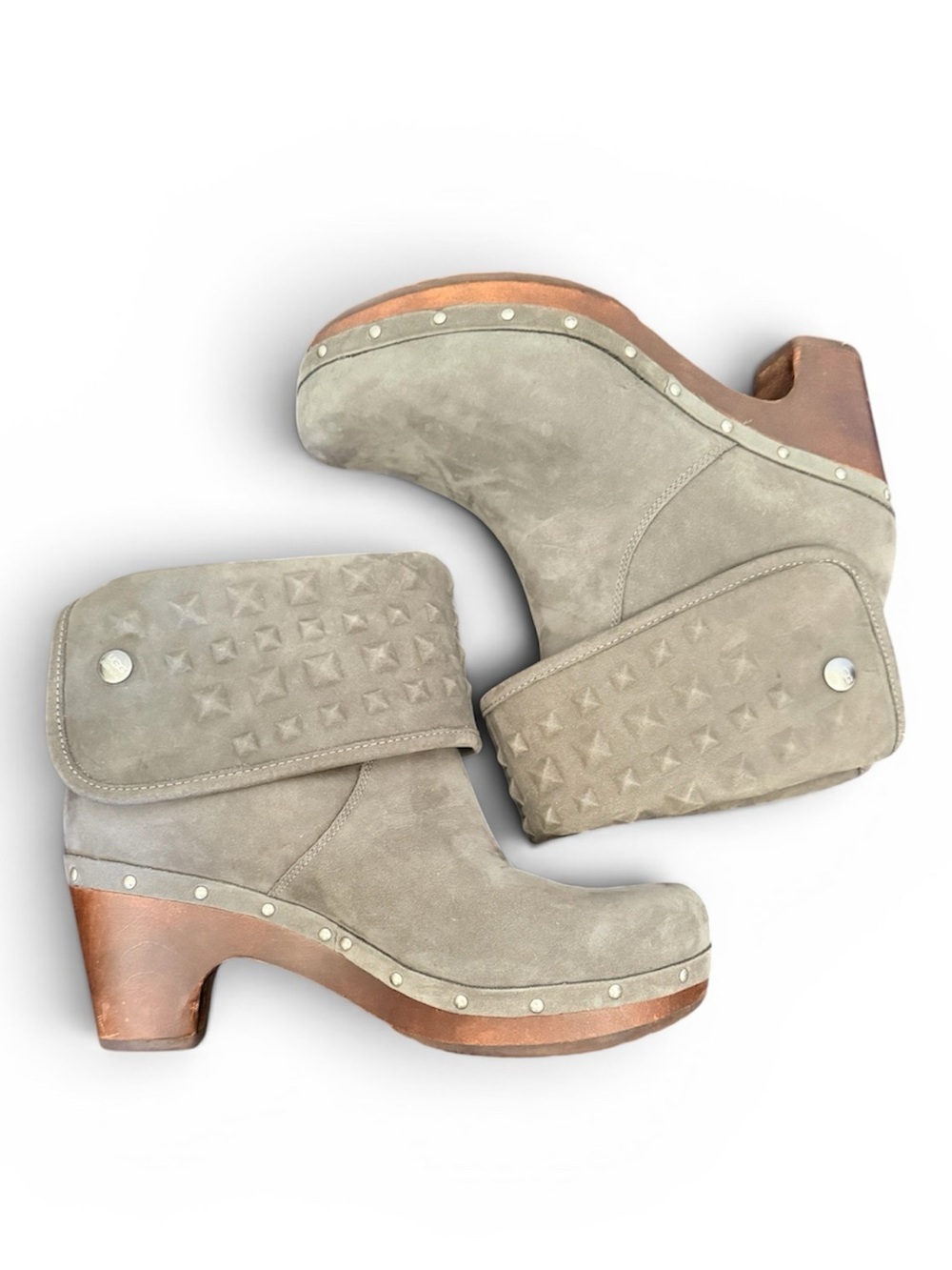 UGG Lynnea Studded Mid Clogs Heeled Boots Woven Suede - Picture 2 of 5